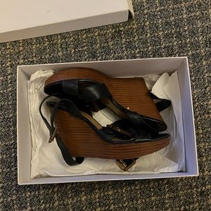 Chloe OT Anklestrap Wedge. Prussia.